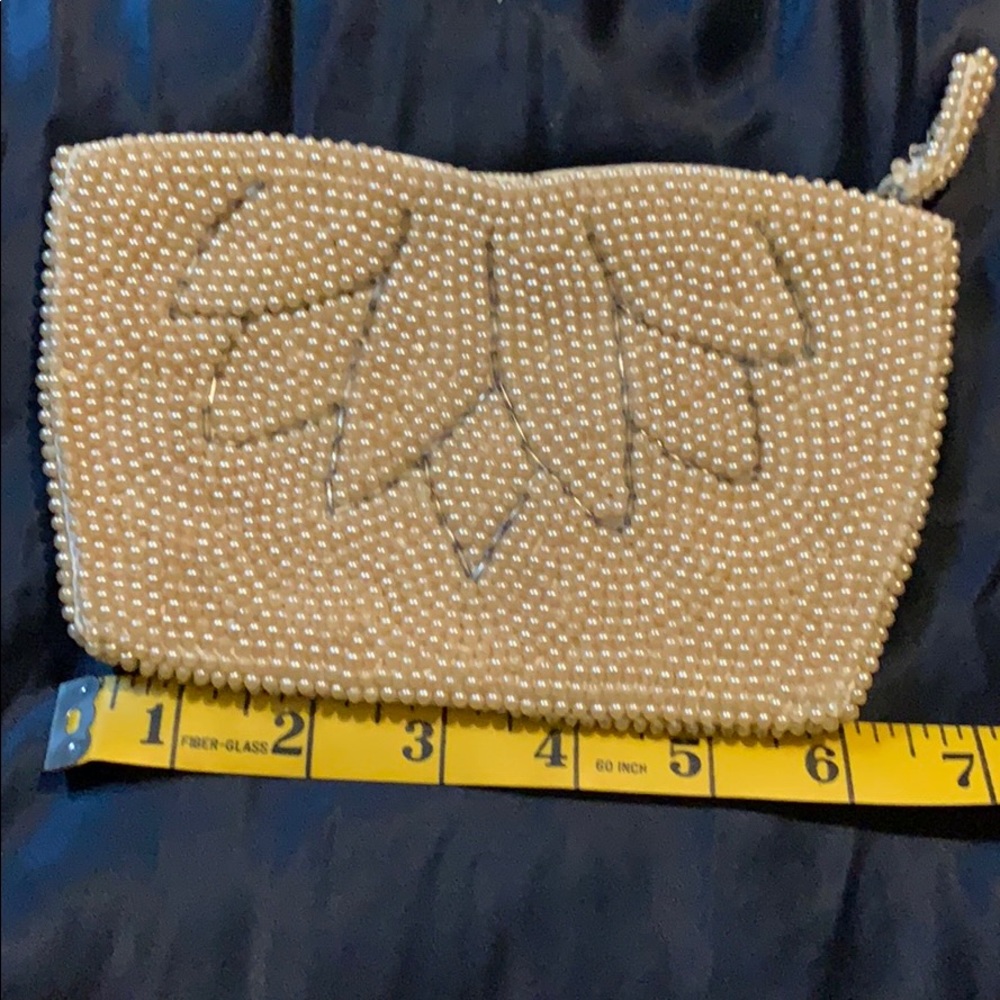 Handbag - Picture 2 of 8